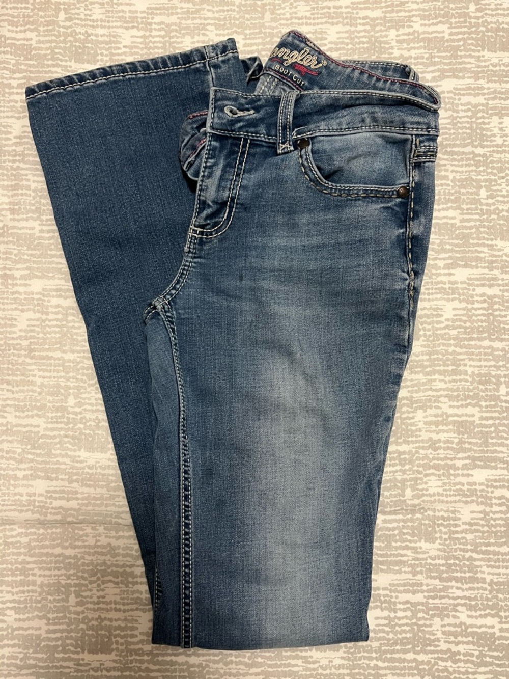 Wrangler Classic Faded Blue Denim Jeans